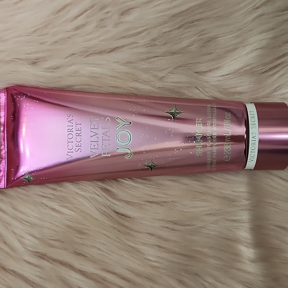 Brand New Victoria's Secret Fragrance Lotion
